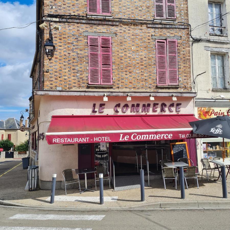 Le Commerce Hotel Pont-Sur-Yonne Bagian luar foto